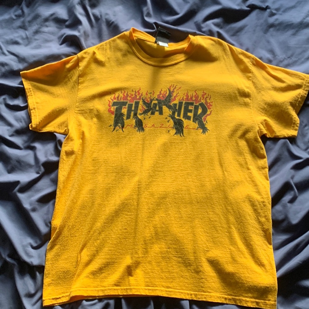 yellow crow thrasher t shirt